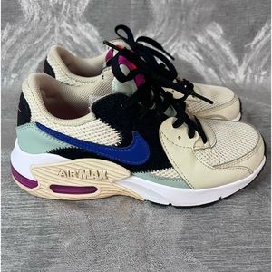Nike Air Max Women’s Excee Sneakers CD5432-200 Tan/Blue/Black - Size US 5.5